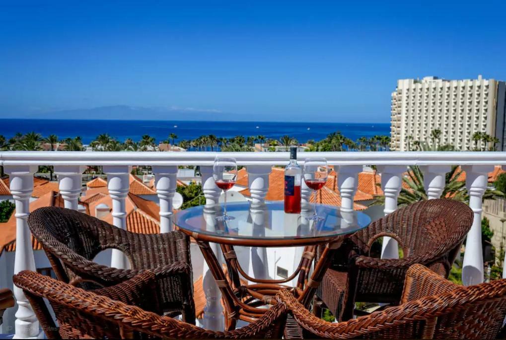 Apartment In Playa De Las Americas 1 外观 照片